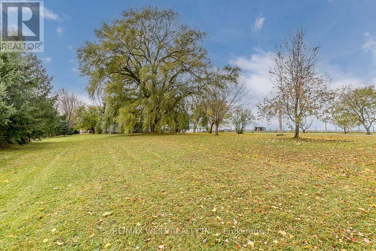 7941 Highway 26, Clearview, ON