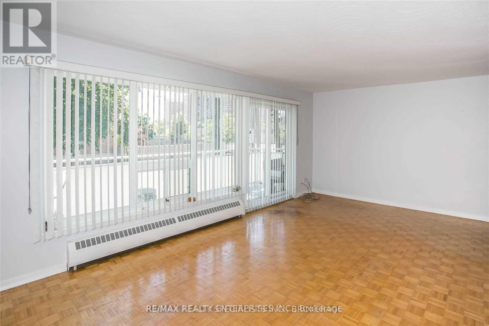54 Rabbit Lane, Toronto, ON - Indoor Photo Showing Other Room