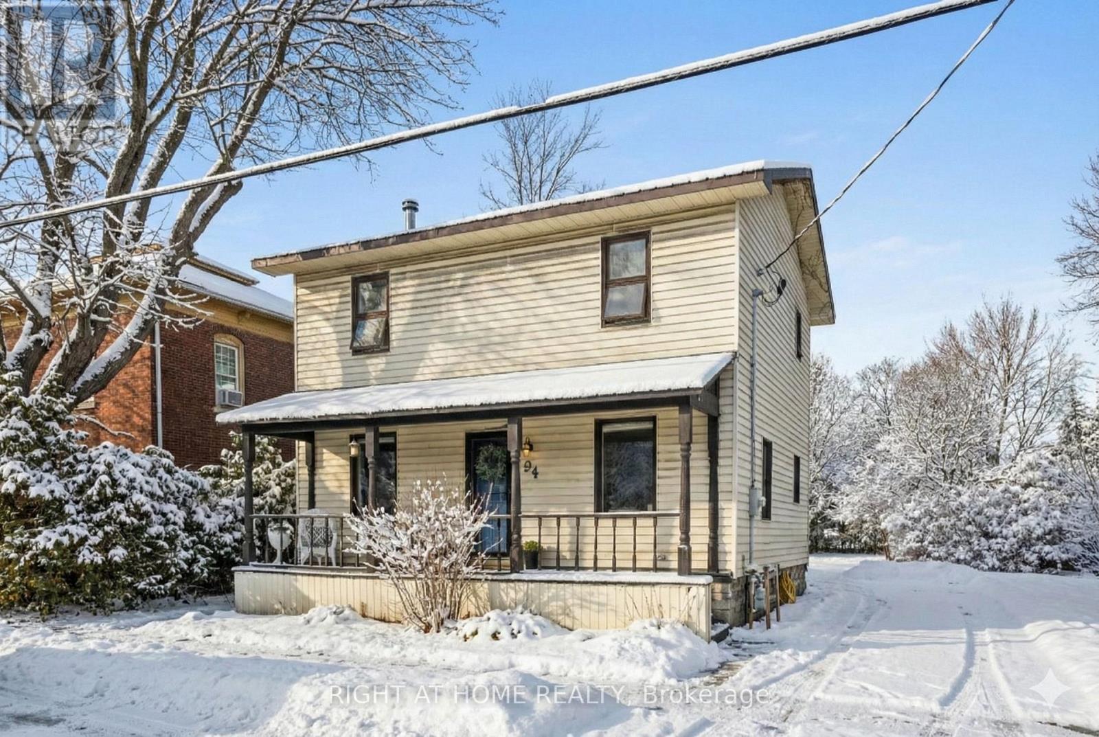 94 Main Street, North Dundas, ON - Outdoor With Deck Patio Veranda