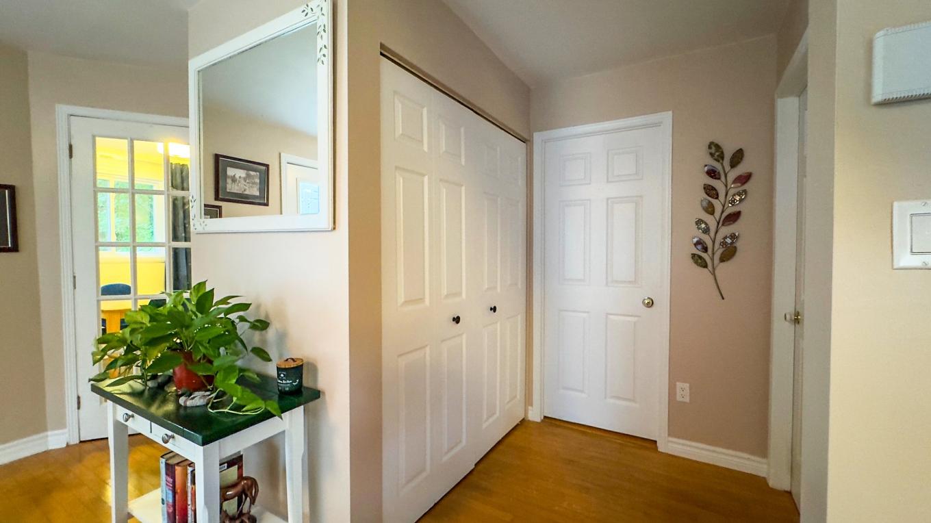 Interior - 130 Ch. Danis, Grenville-Sur-La-Rouge, QC - Indoor Photo Showing Other Room