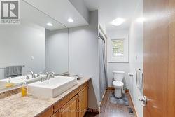 4pc Main Floor Bath -