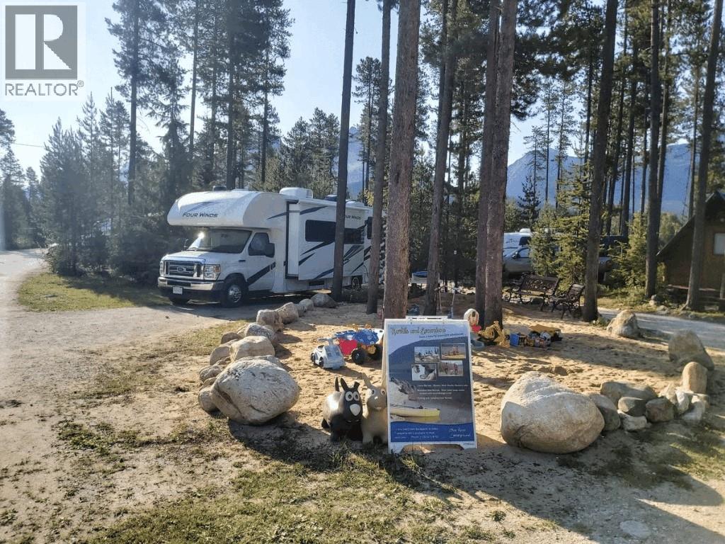 991 West Frontage Road, Blue River, BC