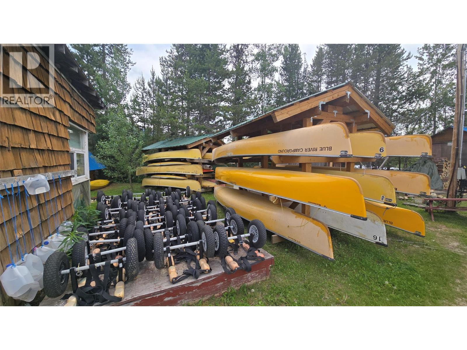 991 West Frontage Road, Blue River, BC