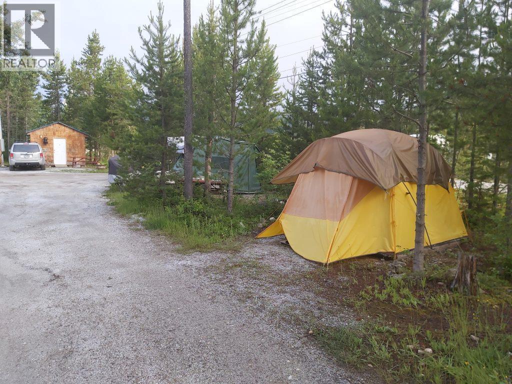 991 West Frontage Road, Blue River, BC