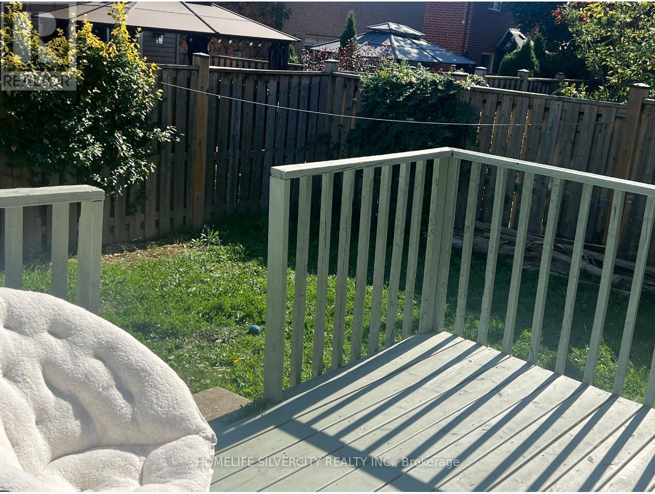 63 Cedar Wood Crescent, Brampton, ON - Outdoor