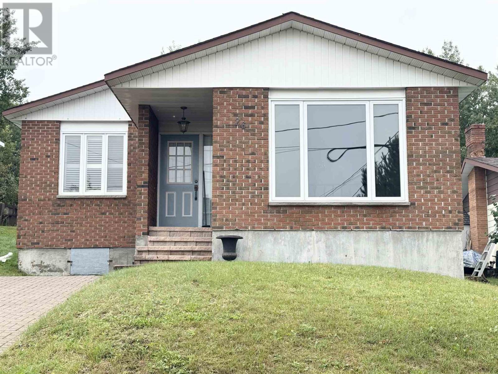 26 Minto St, Chapleau, ON - Outdoor With Exterior