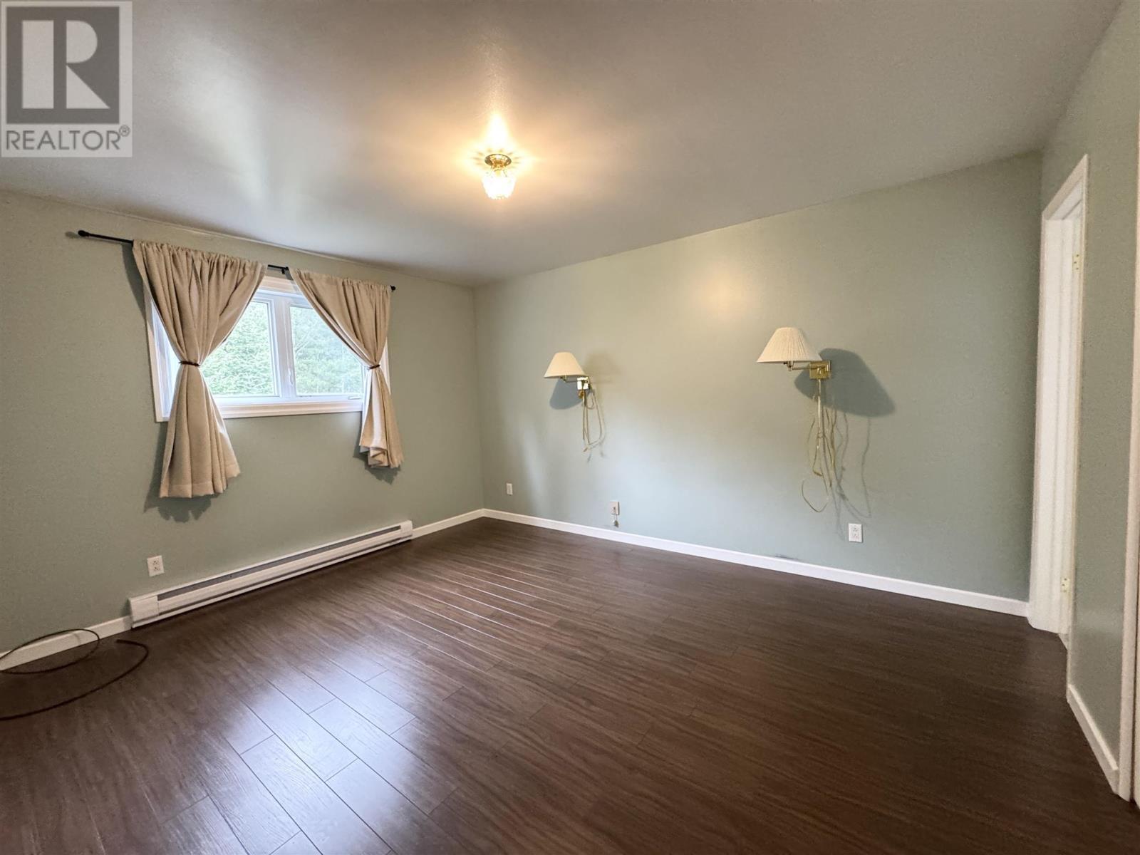 26 Minto St, Chapleau, ON - Indoor Photo Showing Other Room