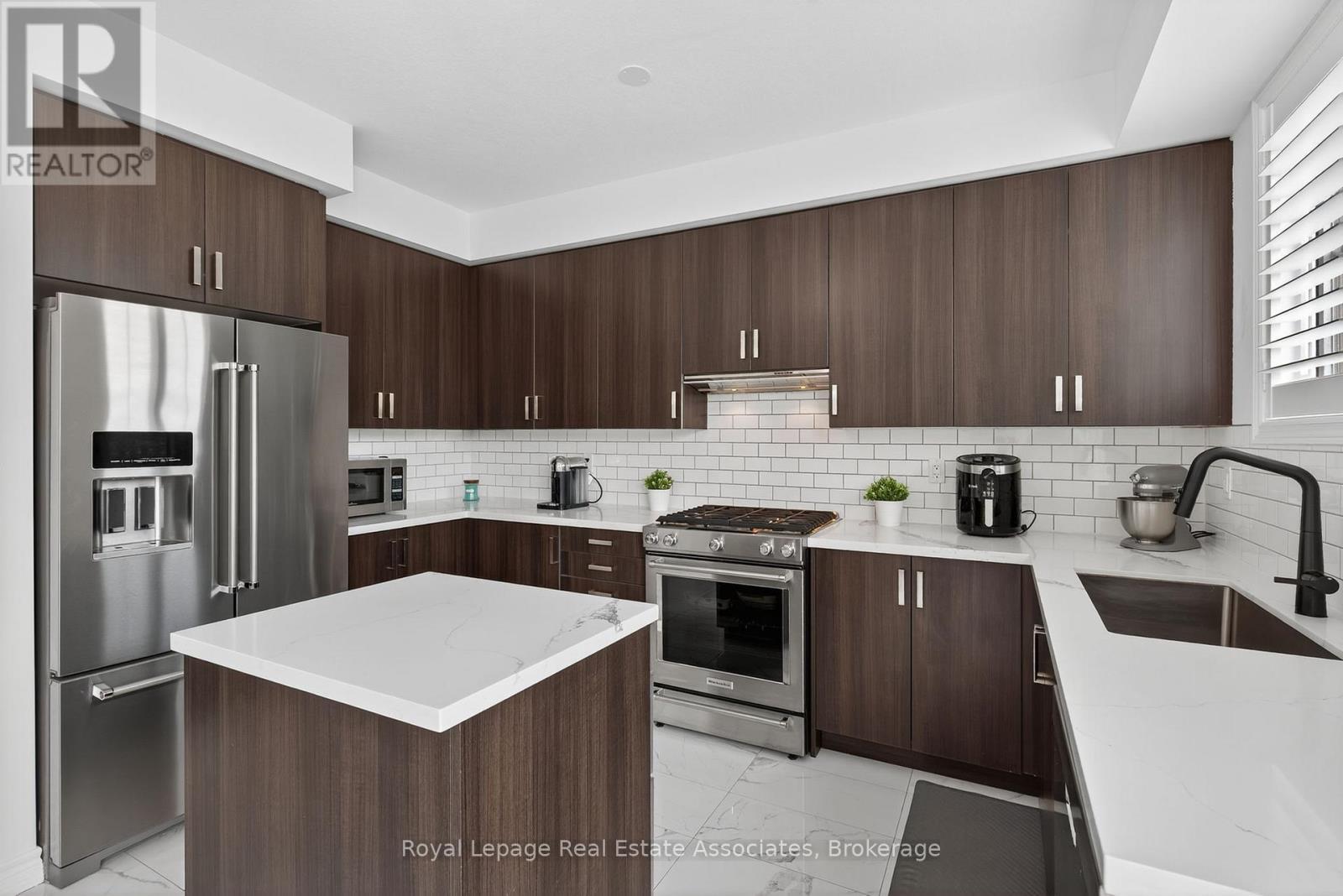 113 Sutcliffe Way, New Tecumseth, ON