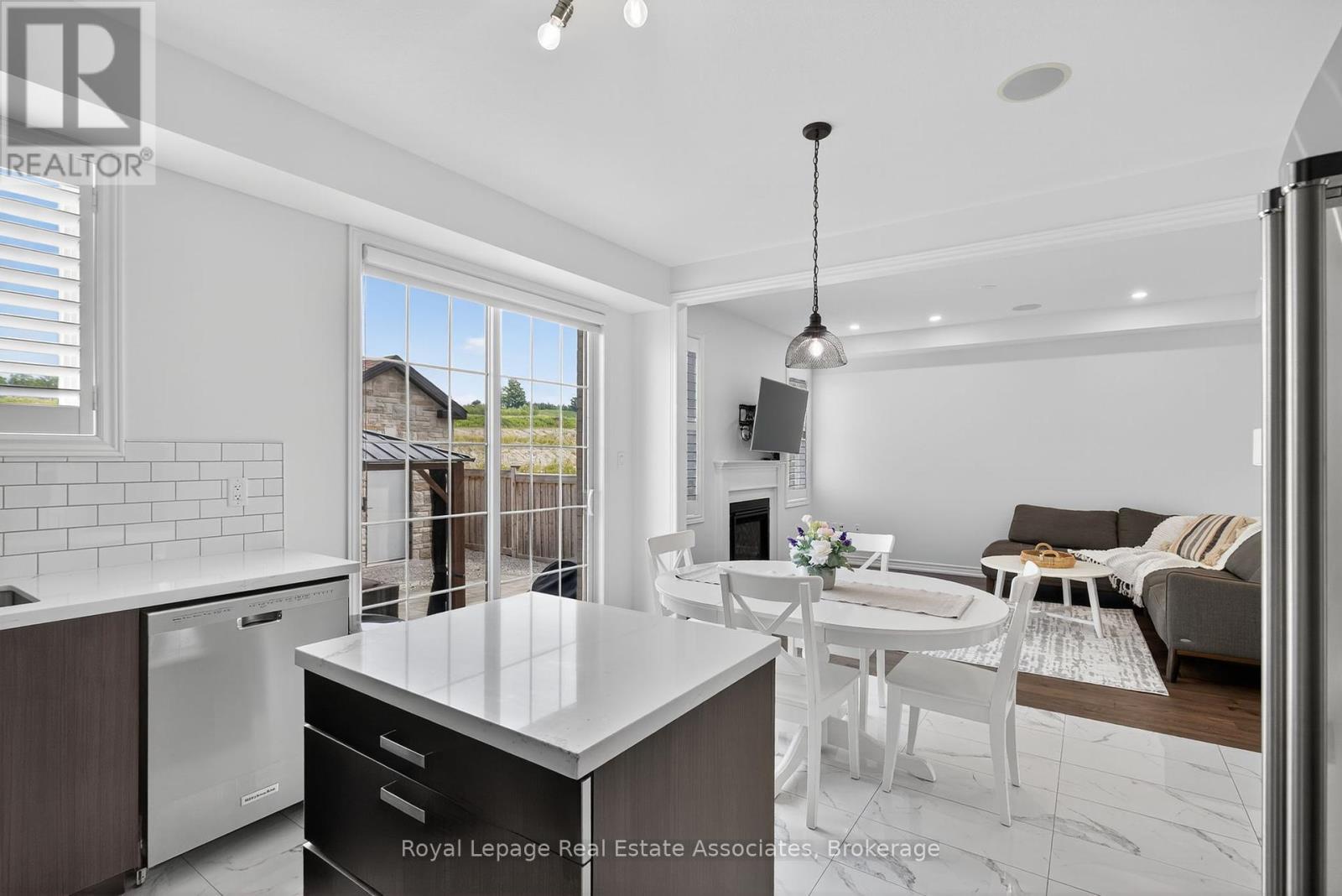 113 Sutcliffe Way, New Tecumseth, ON