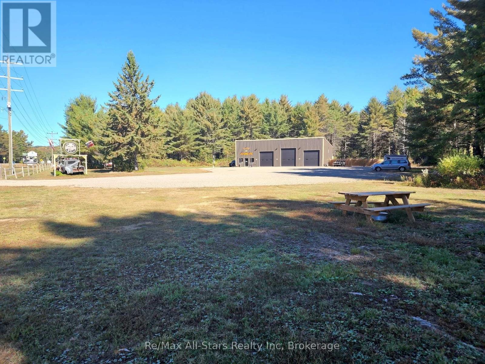 Beautiful Setting - 25798 Highway 35 Highway, Lake Of Bays (Franklin), ON