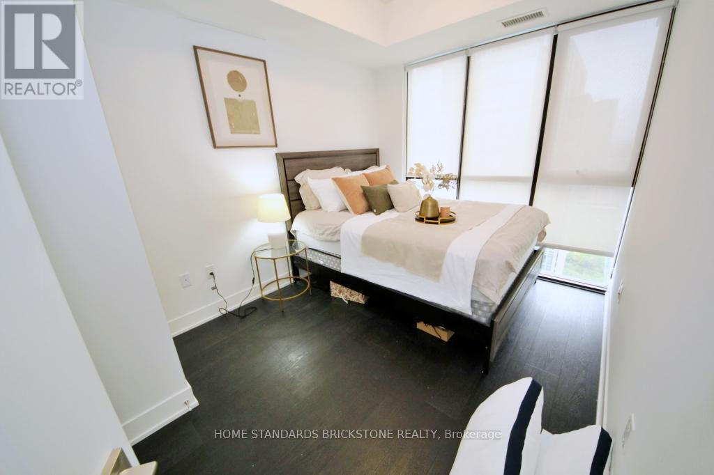 3604 - 2908 Highway 7 Road, Vaughan, ON - Indoor Photo Showing Bedroom