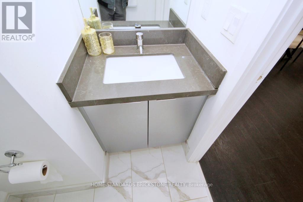 3604 - 2908 Highway 7 Road, Vaughan, ON - Indoor