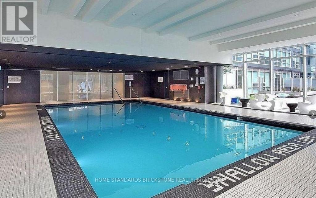 3604 - 2908 Highway 7 Road, Vaughan, ON - Photo Showing Other Room With In Ground Pool