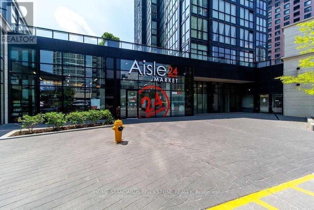 3604 - 2908 Highway 7 Road, Vaughan, ON - Outdoor