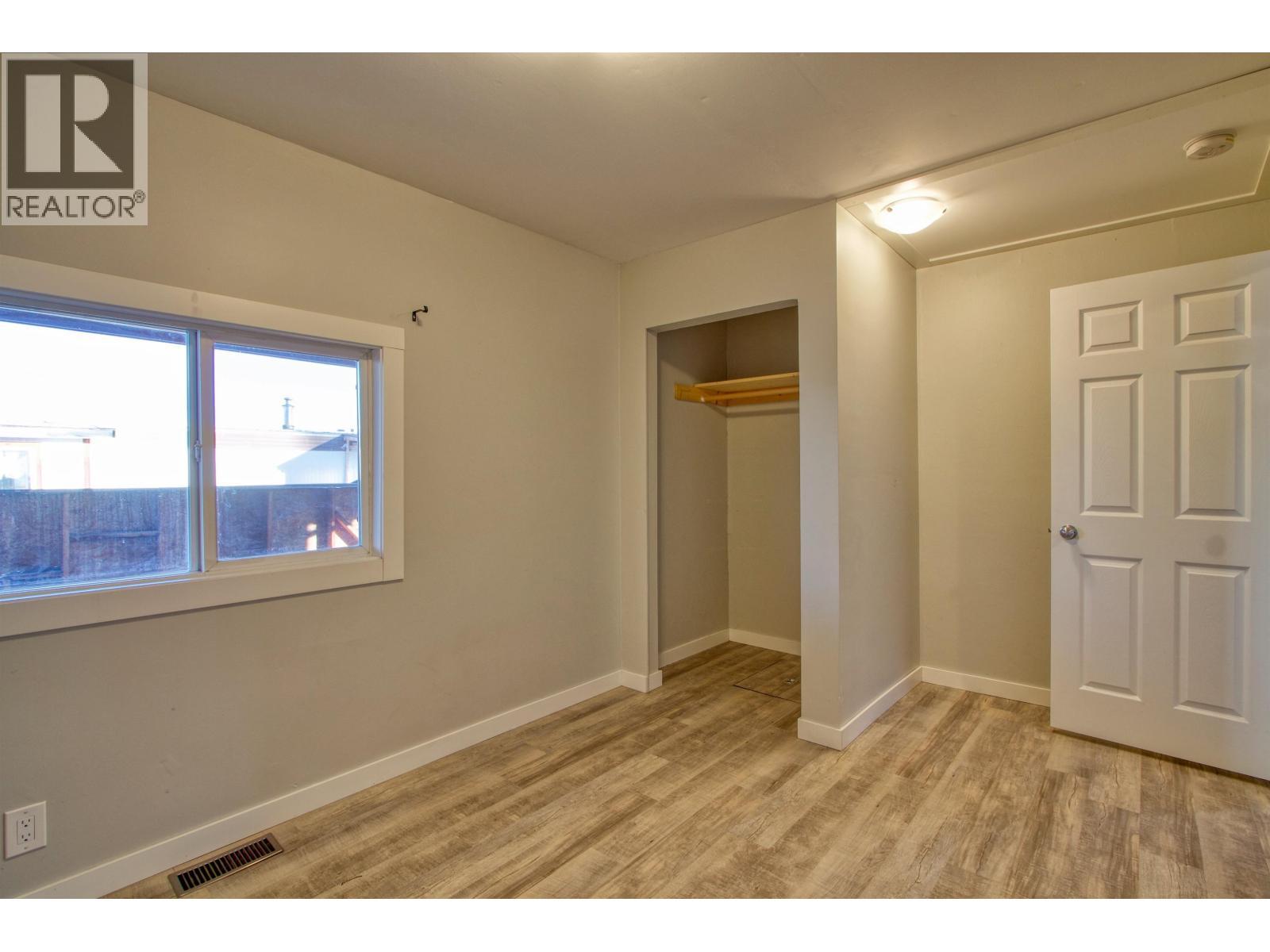 933 Scott Road, 100 Mile House, BC - Indoor Photo Showing Other Room