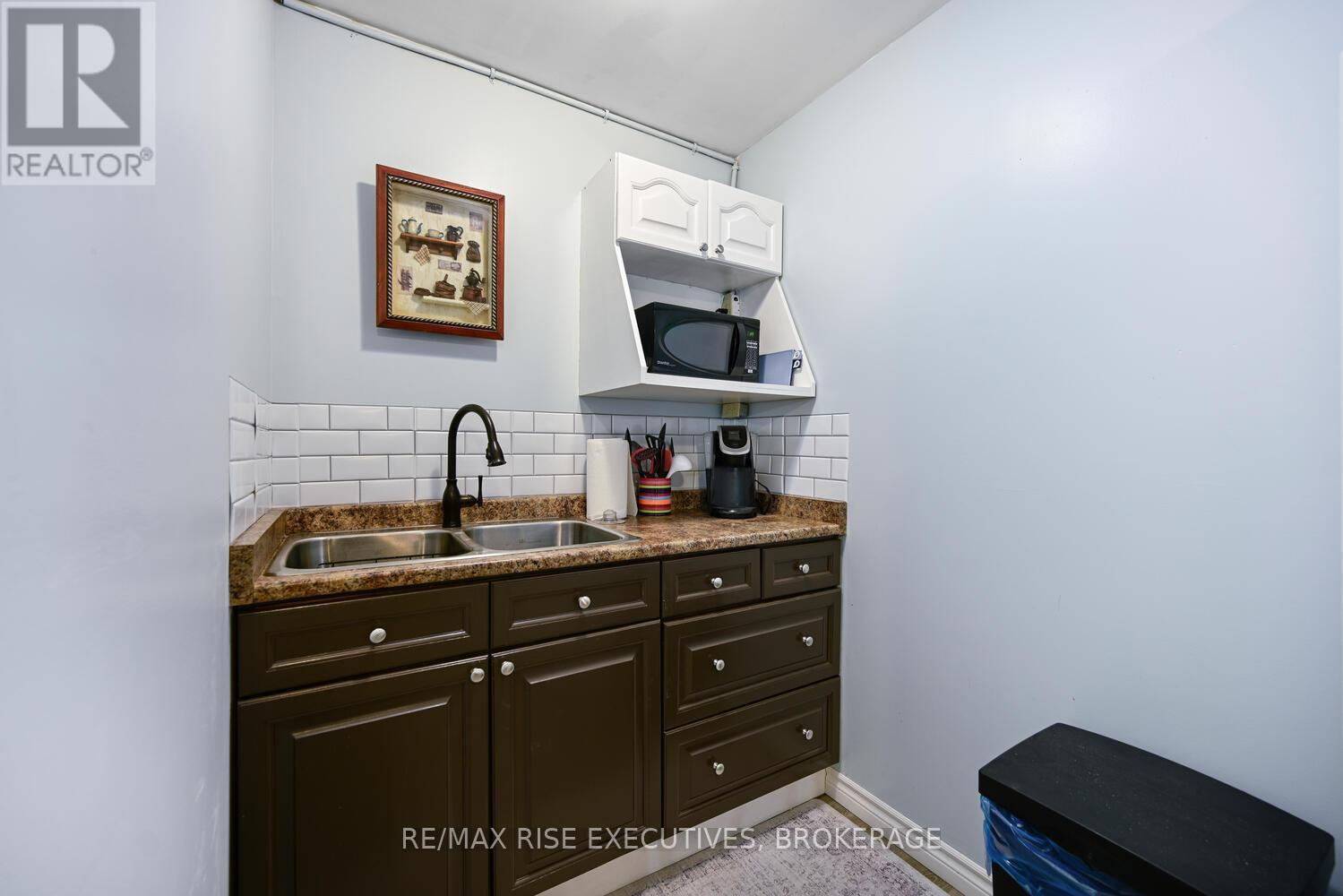 25 Park Street, Leeds And The Thousand Islands, ON - Indoor