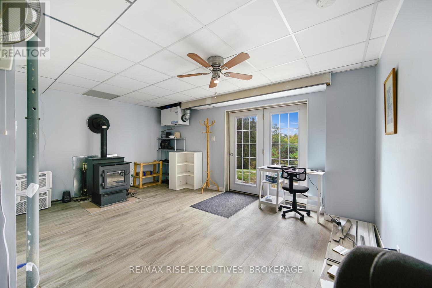 25 Park Street, Leeds And The Thousand Islands, ON - Indoor