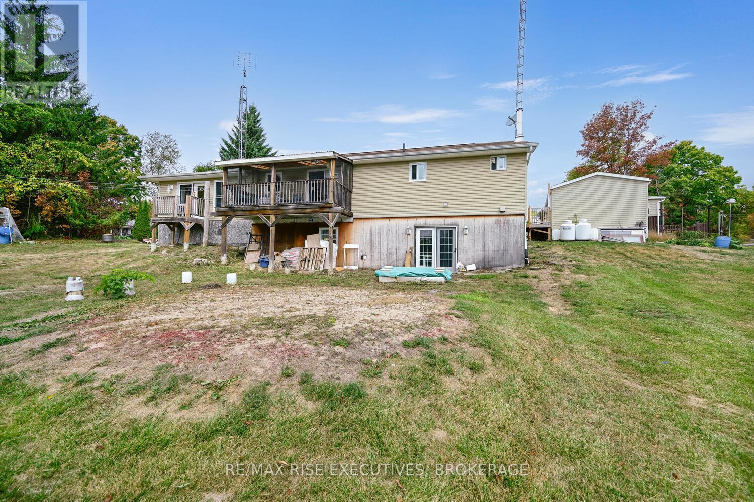 25 Park Street, Leeds And The Thousand Islands, ON - Outdoor