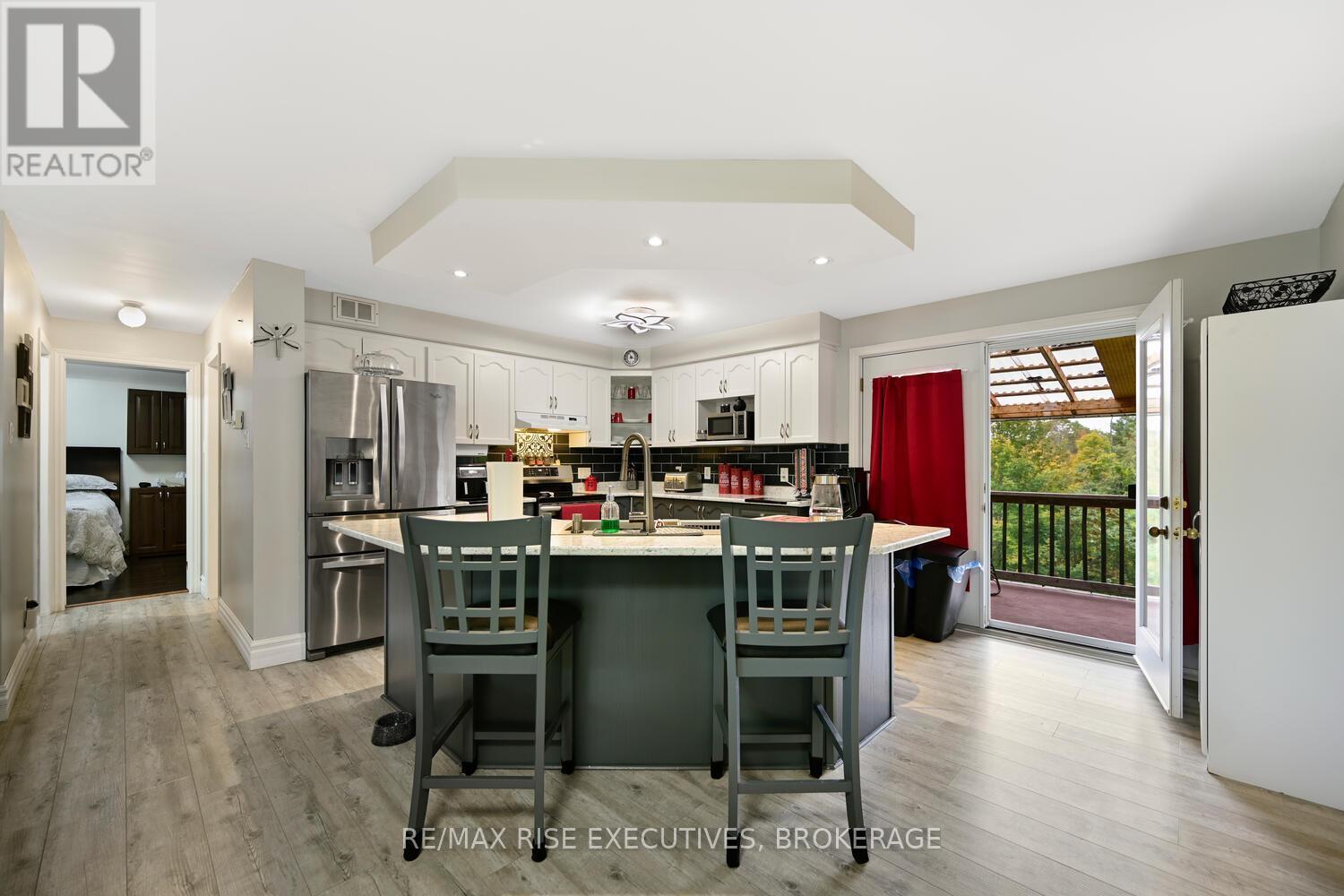 25 Park Street, Leeds And The Thousand Islands, ON - Indoor