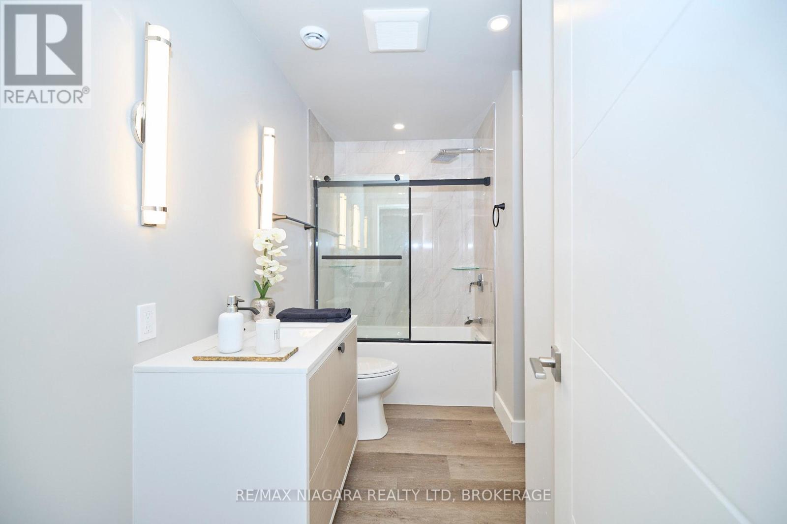 Pictures are of previously staged unit - 201 - 1440 Pelham Street, Pelham (Fonthill), ON