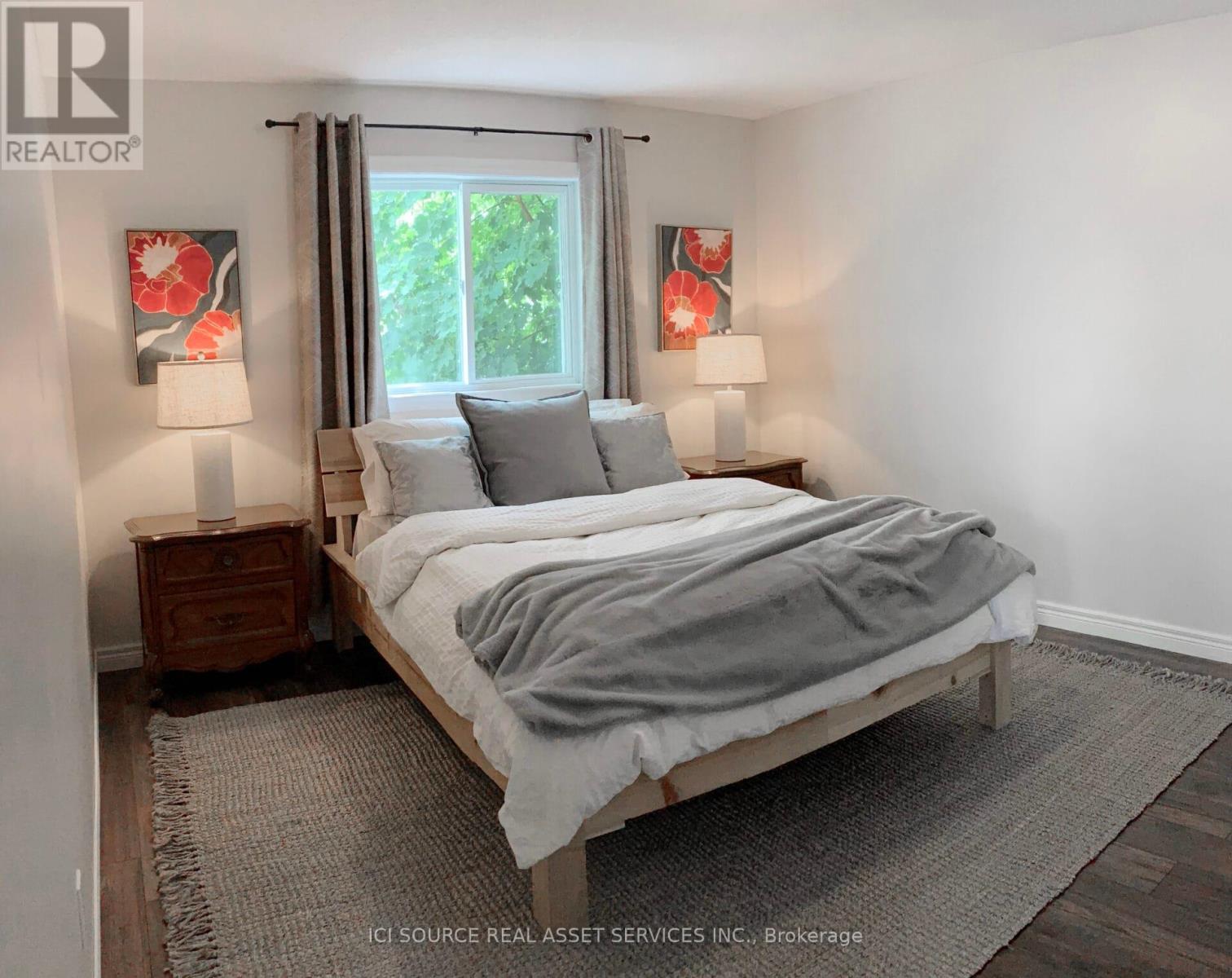 98 Summers Drive, Thorold, ON - Indoor Photo Showing Bedroom