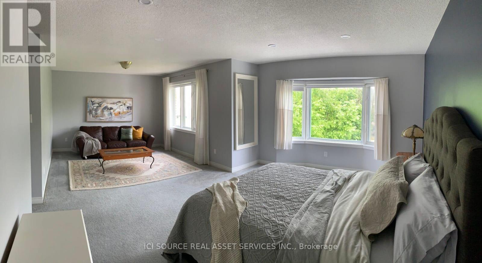 98 Summers Drive, Thorold, ON - Indoor Photo Showing Bedroom