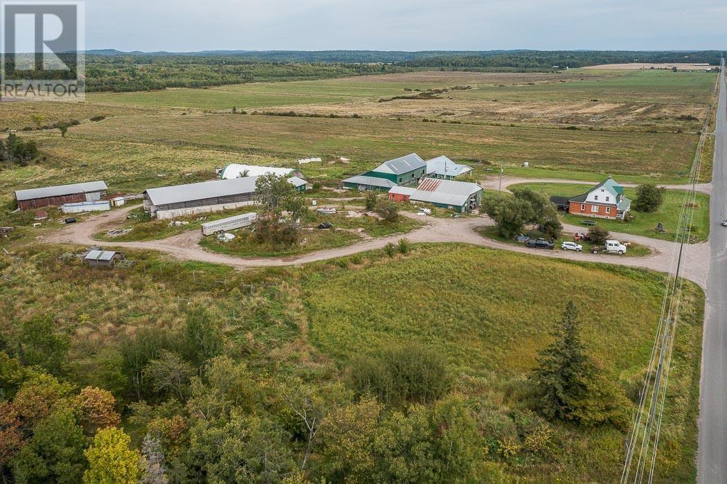 3064 Government Rd|Whole Package, Townships Of Tarbutt, Laird, Desbarats, & Echo Bay, ON