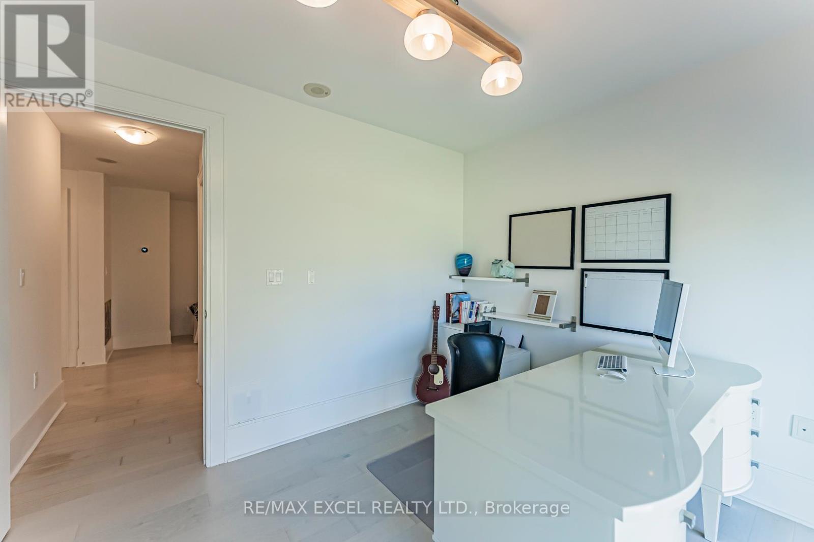 Th127 - 29 Queens Quay E, Toronto, ON - Indoor Photo Showing Other Room