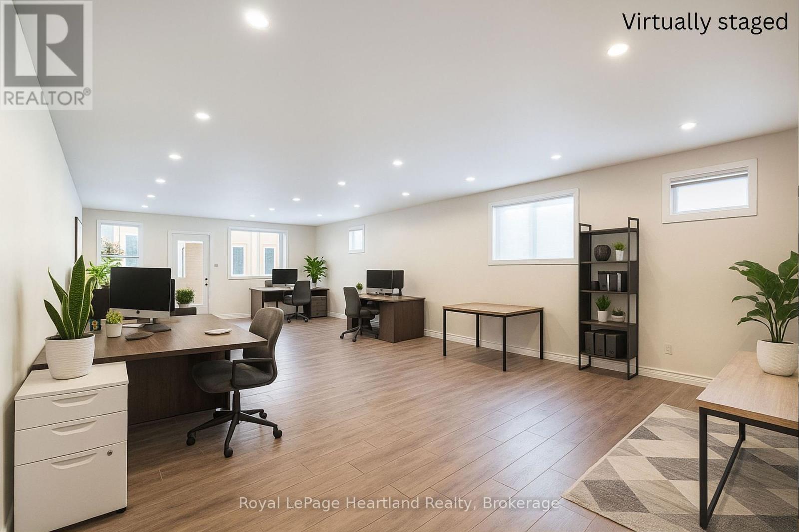 East side potential. - 36 Newgate Street, Goderich (Goderich (Town)), ON