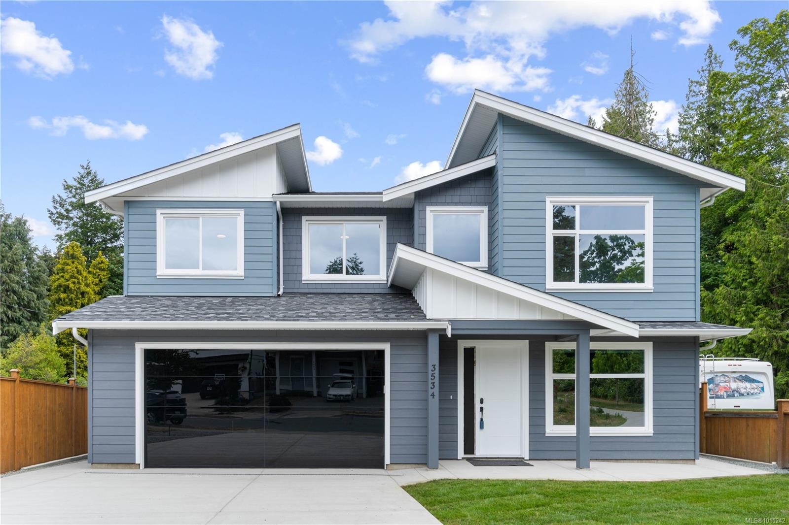 3534 Bonnie Dr, Nanaimo, BC