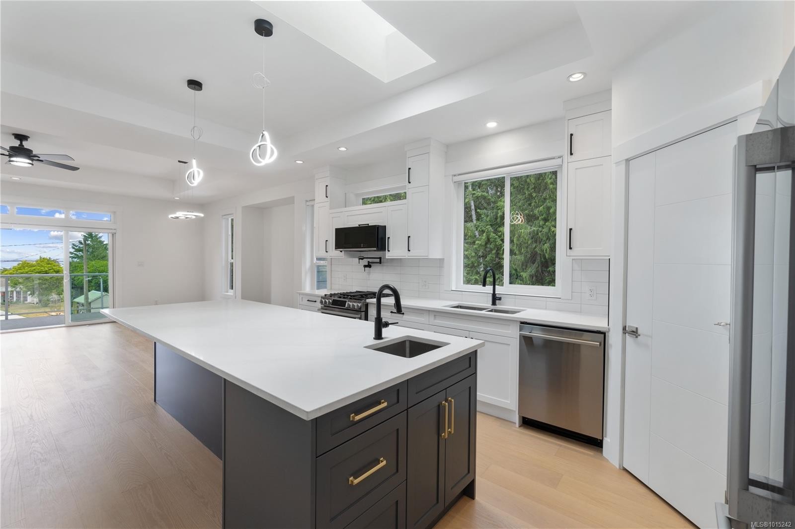 3534 Bonnie Dr, Nanaimo, BC