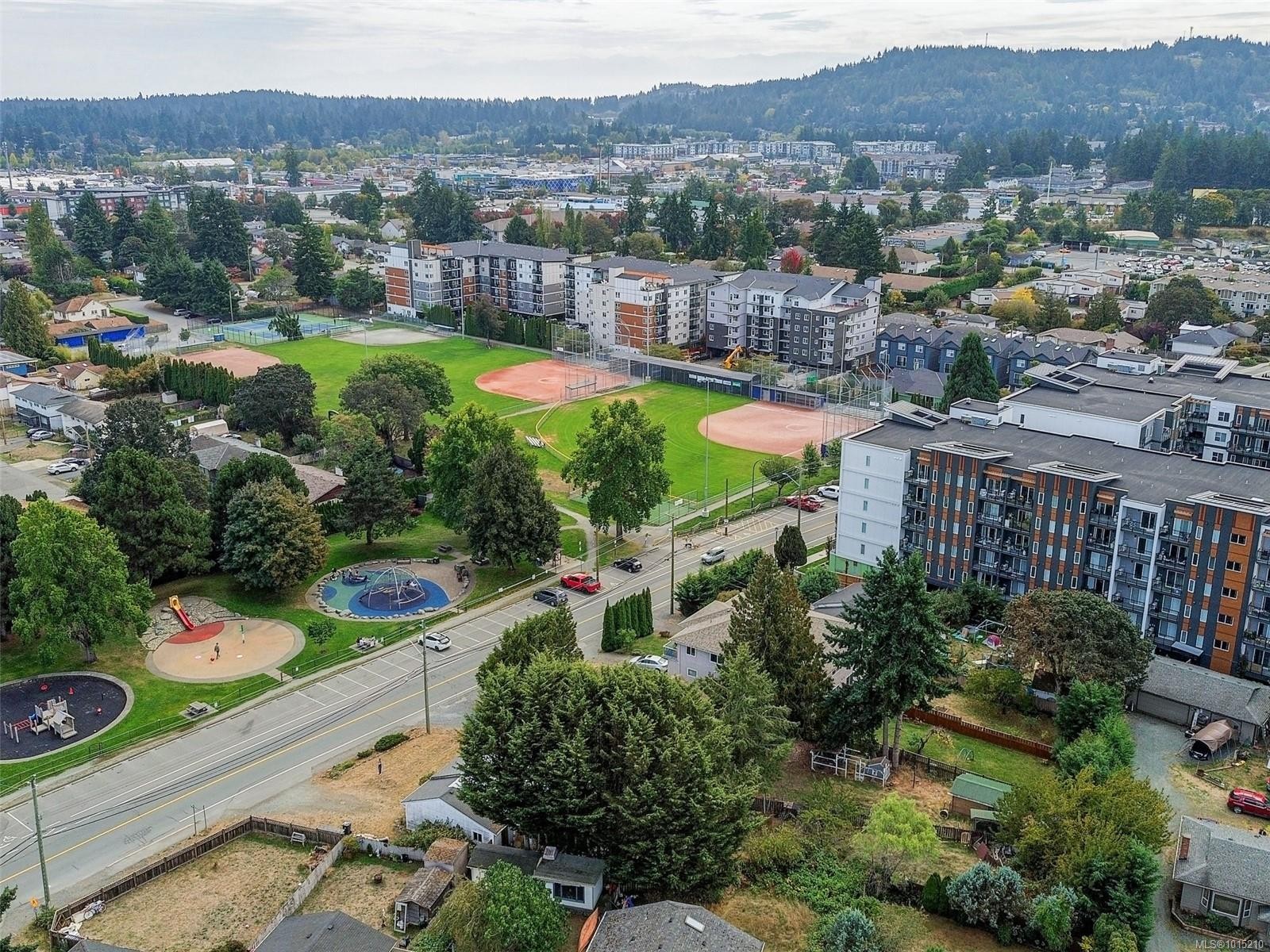 2814 Carlow Rd, Langford, BC