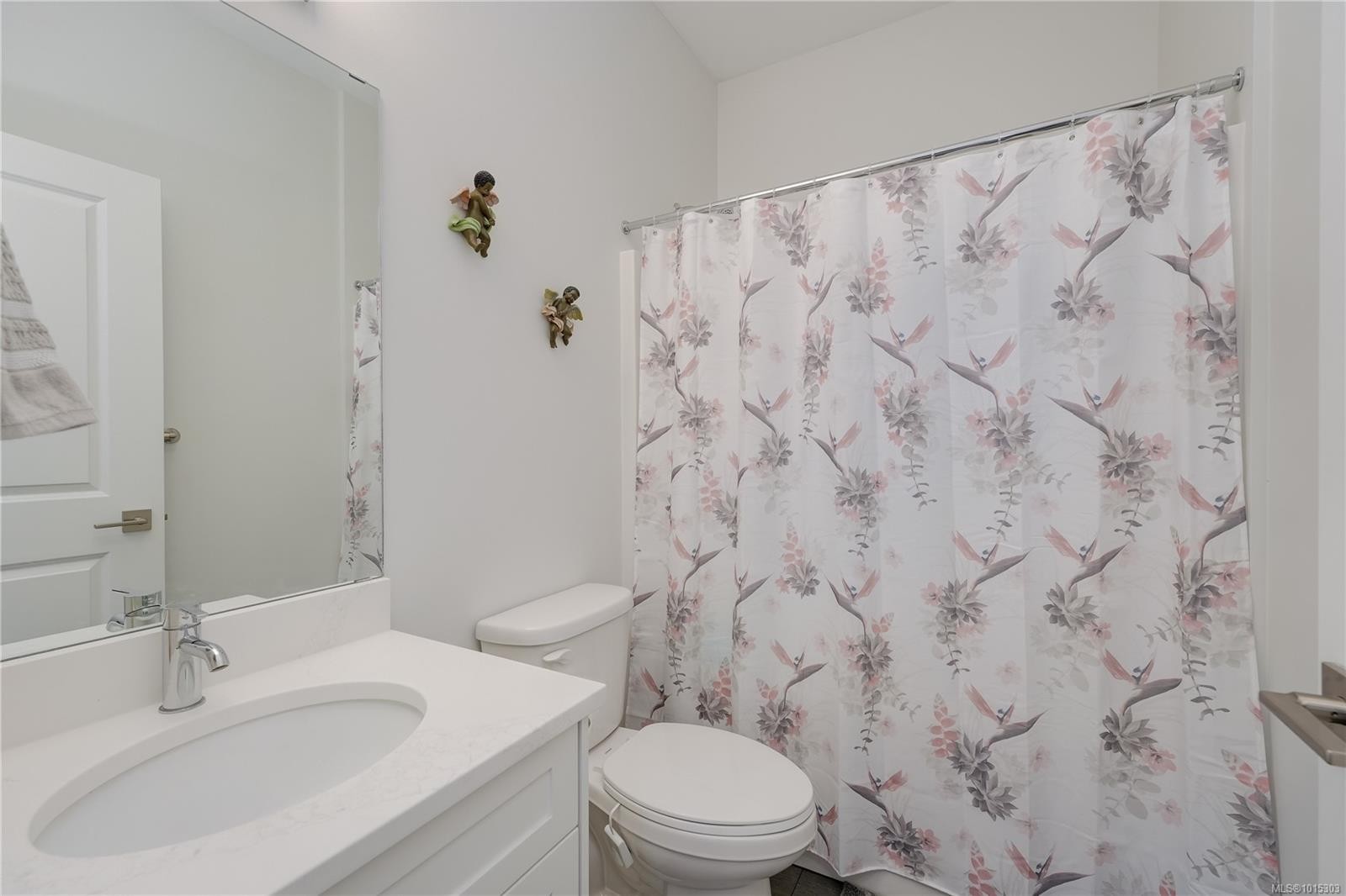 38-300 Grosskleg Way, Lake Cowichan, BC