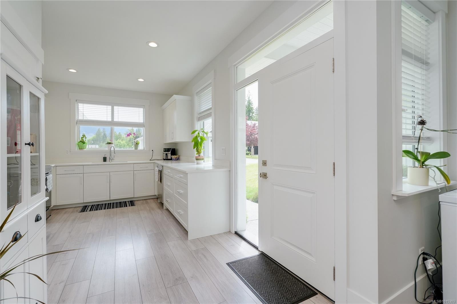 38-300 Grosskleg Way, Lake Cowichan, BC