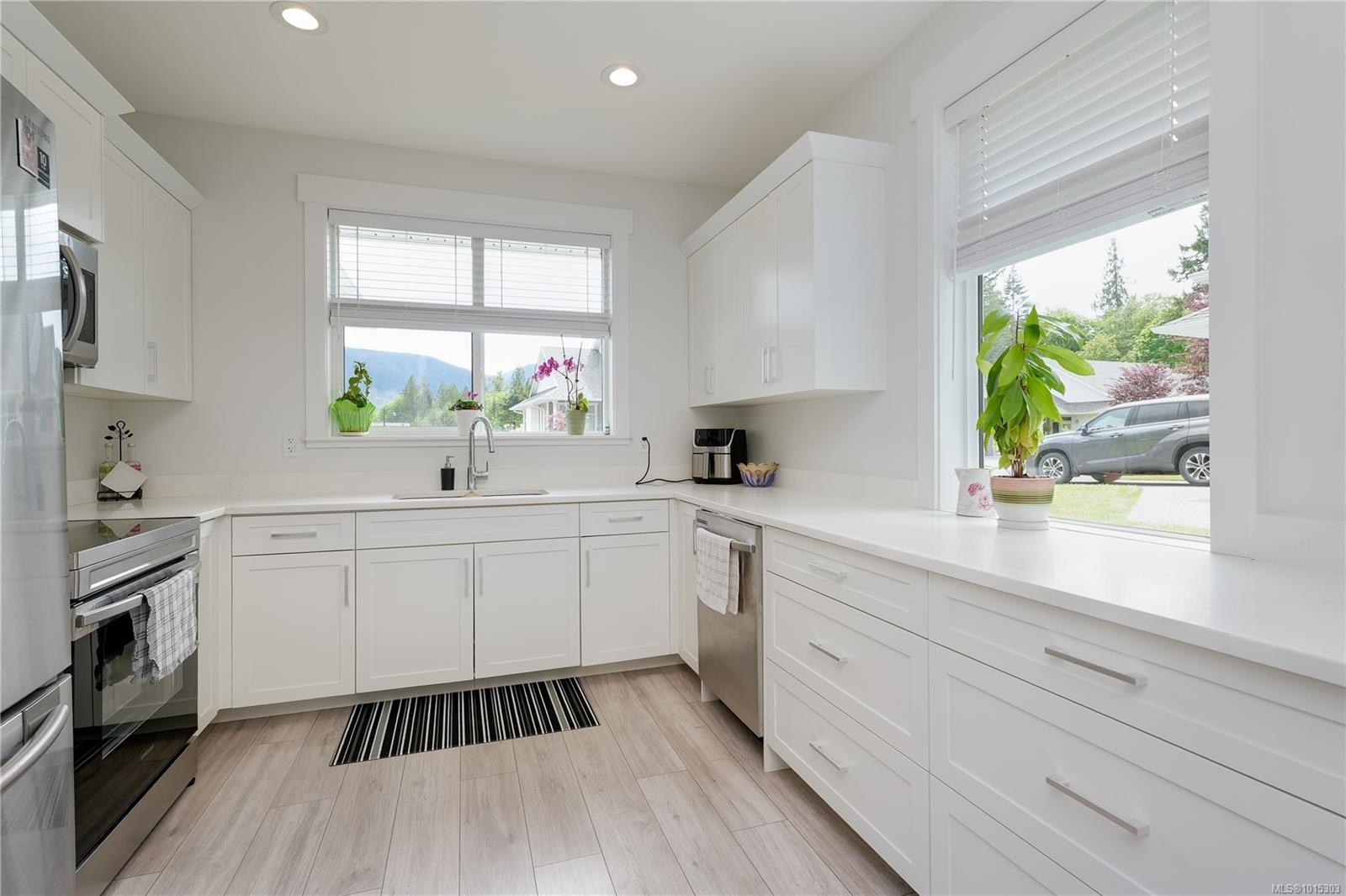 38-300 Grosskleg Way, Lake Cowichan, BC