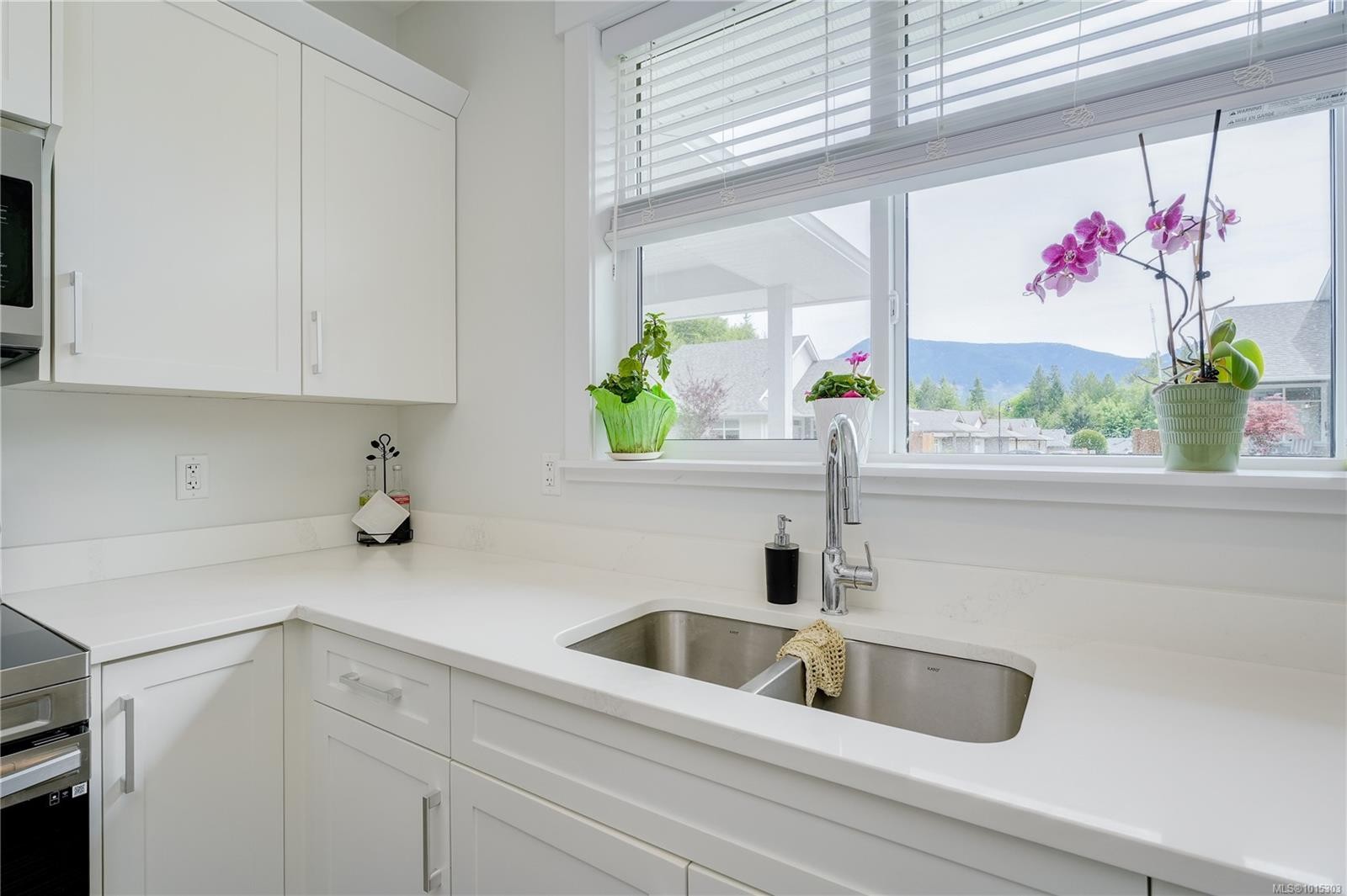 38-300 Grosskleg Way, Lake Cowichan, BC