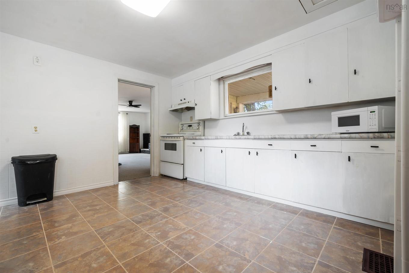 90 High Street, Trenton, NS