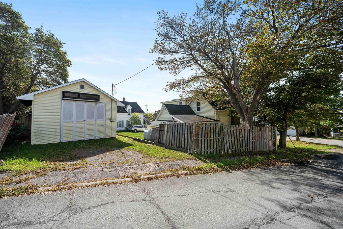 90 High Street, Trenton, NS