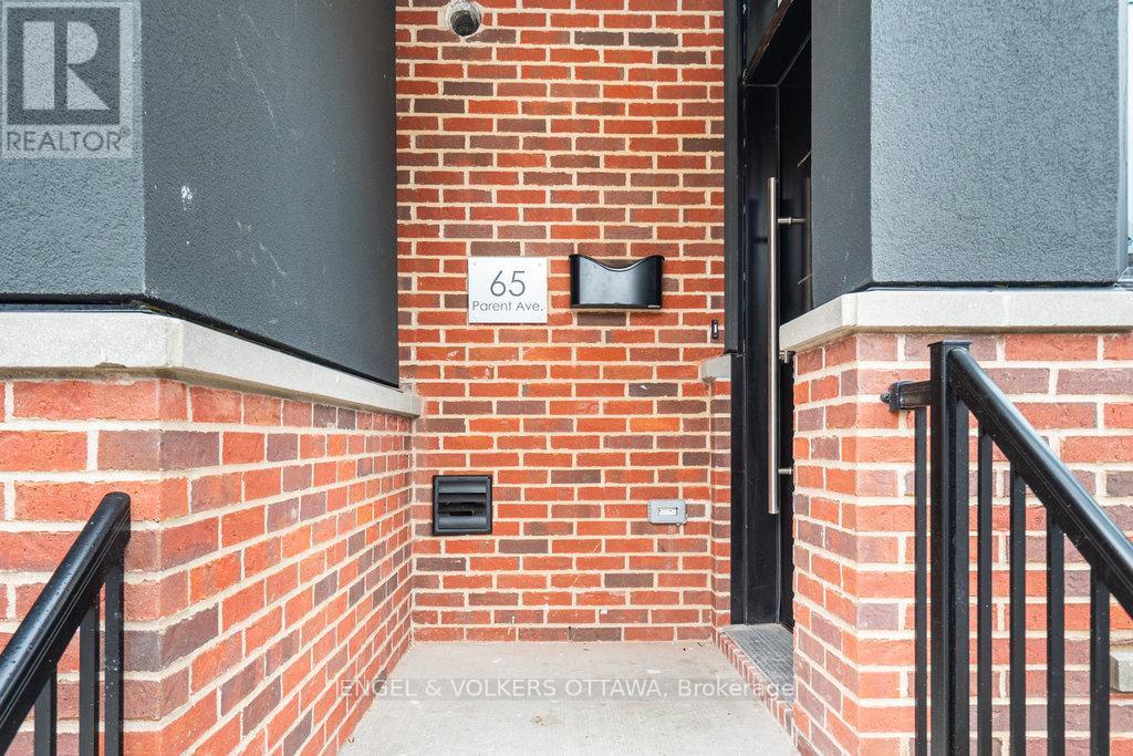 73 Parent Avenue, Ottawa, ON - Outdoor With Exterior