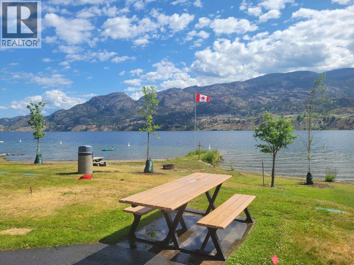 121 Alder Crescent, Kaleden, BC