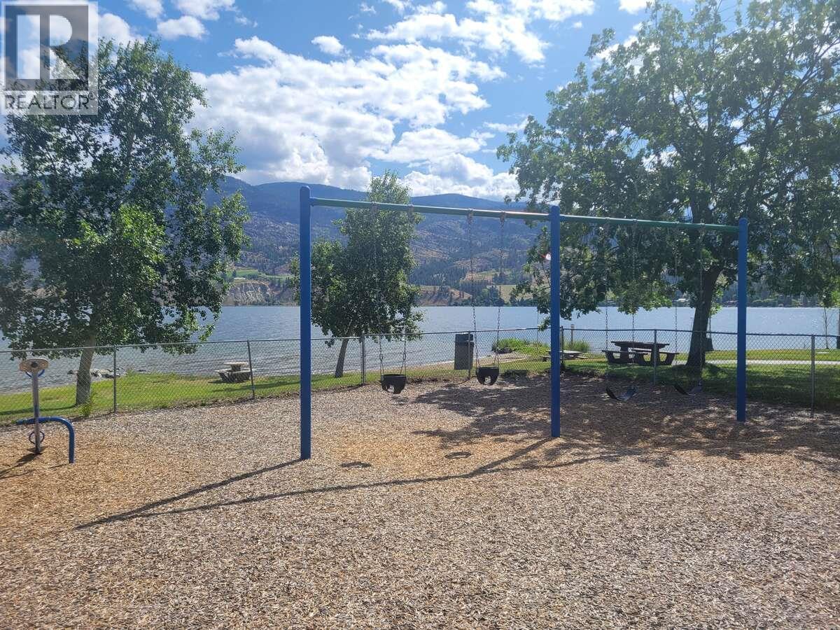 121 Alder Crescent, Kaleden, BC