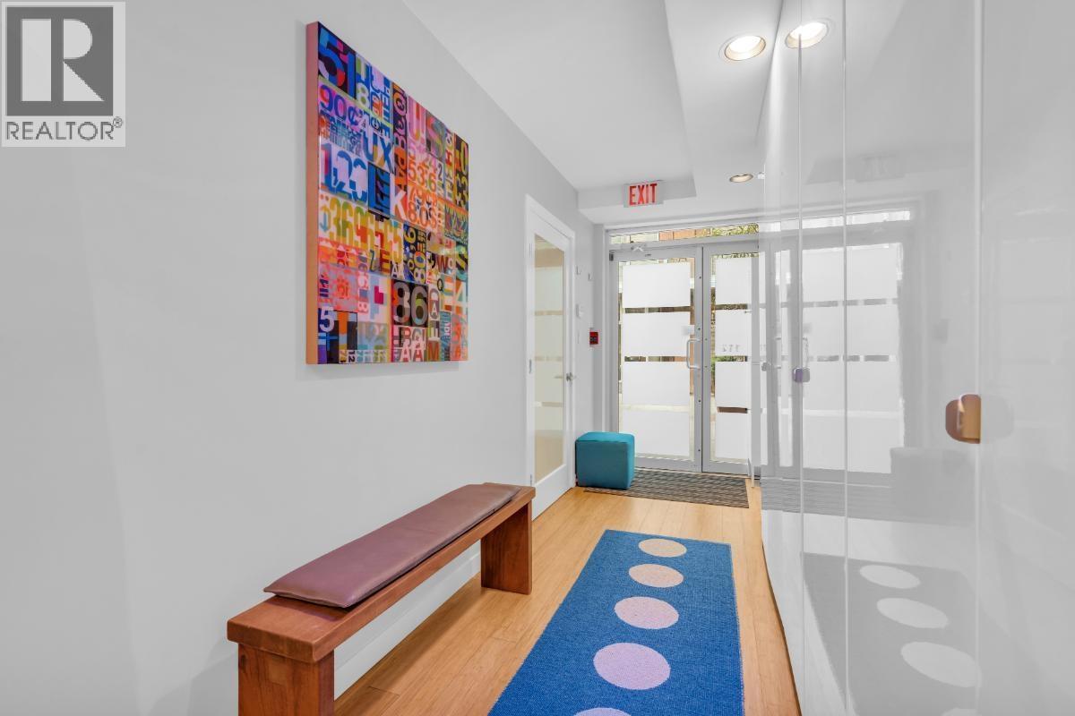 211&212 1529 W 6Th Avenue, Vancouver, BC