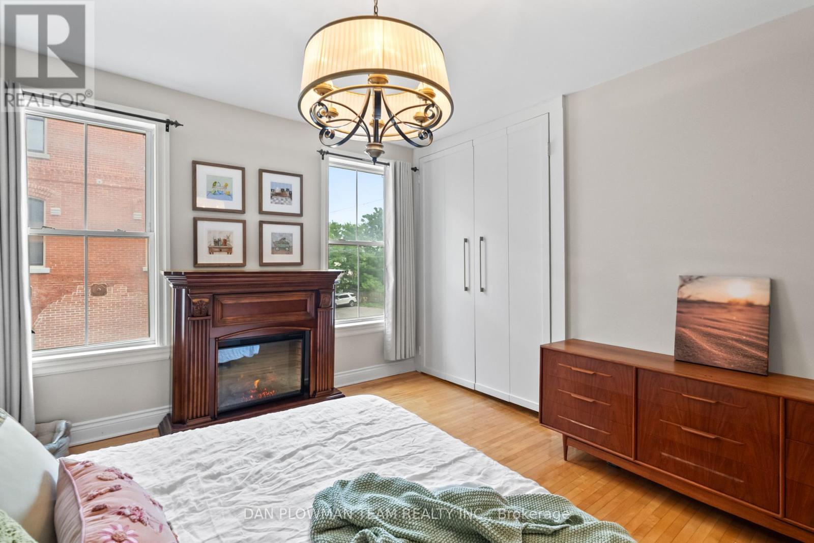 20-22 John Street, Port Hope, ON