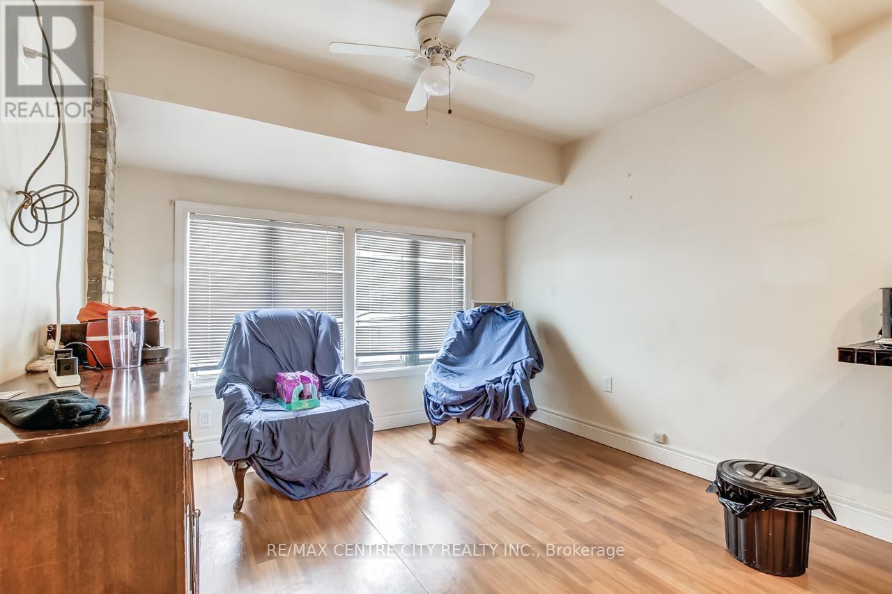 328 Erie Street, Central Elgin (Port Stanley), ON - Indoor