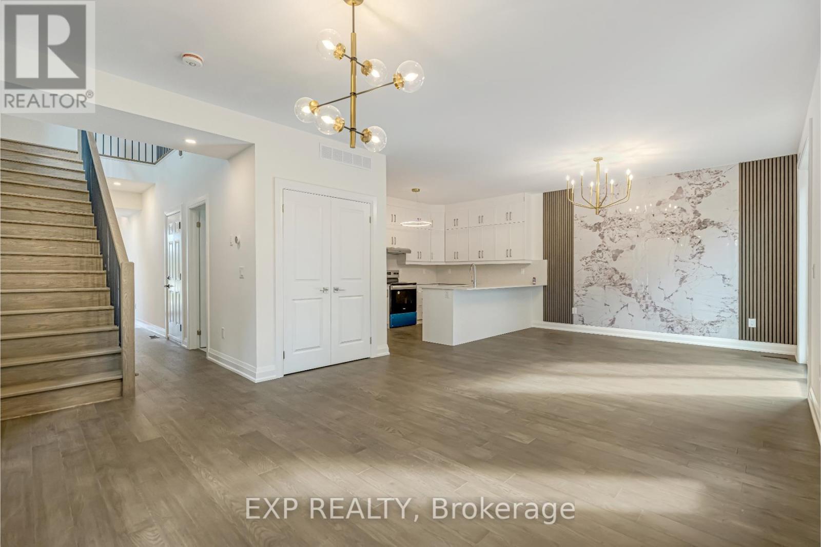 3400 Carter Common, Burlington, ON - Indoor Photo Showing Other Room