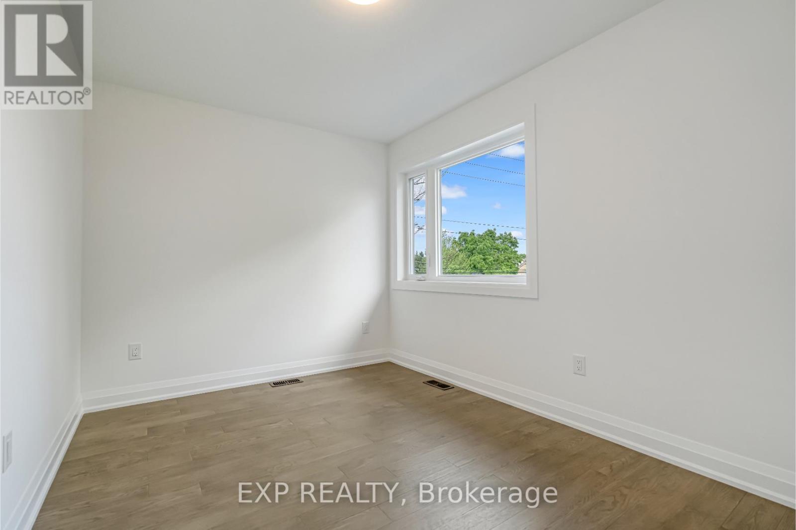 3400 Carter Common, Burlington, ON - Indoor Photo Showing Other Room