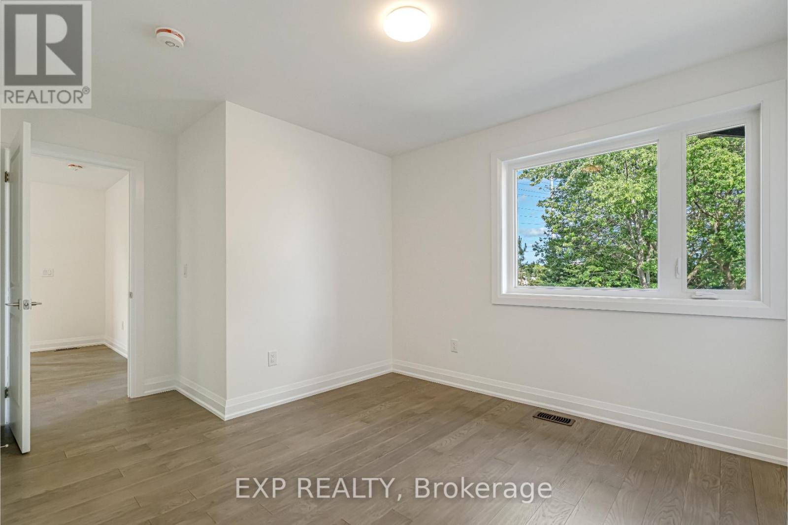 3400 Carter Common, Burlington, ON - Indoor Photo Showing Other Room