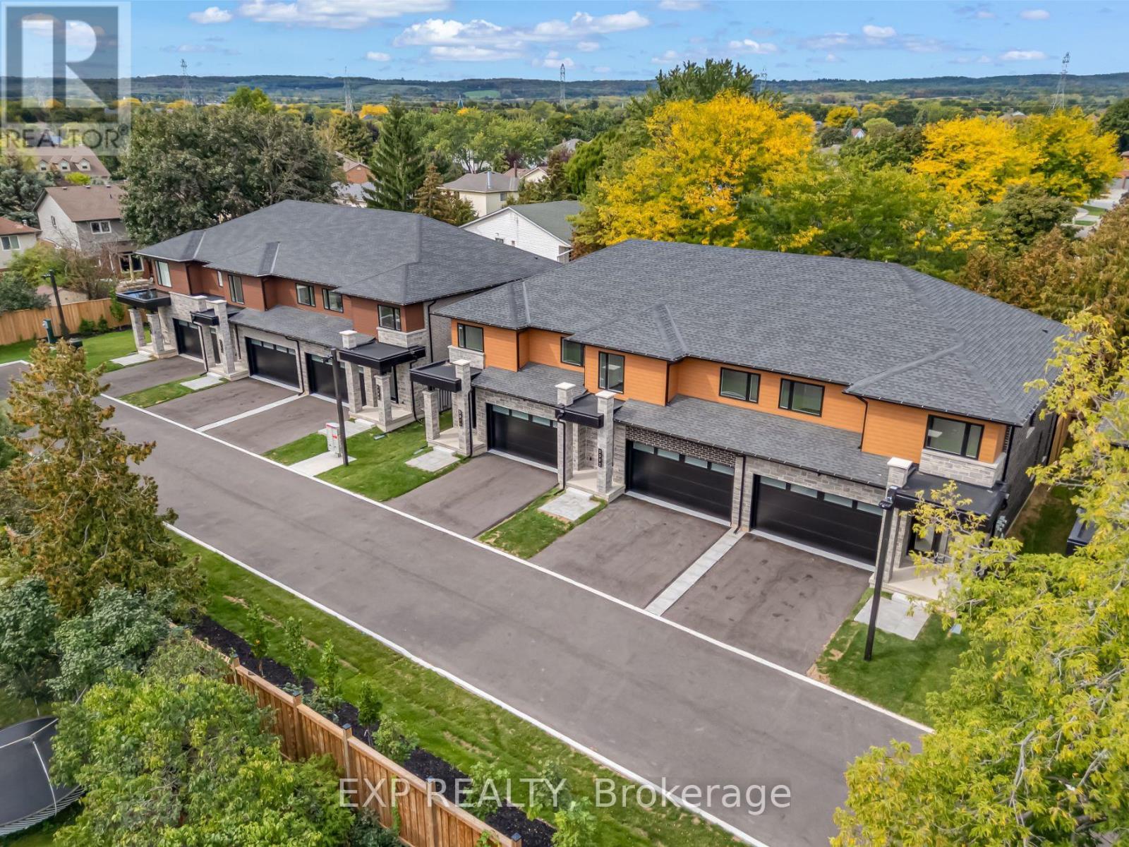 3400 Carter Common, Burlington, ON - Outdoor With View