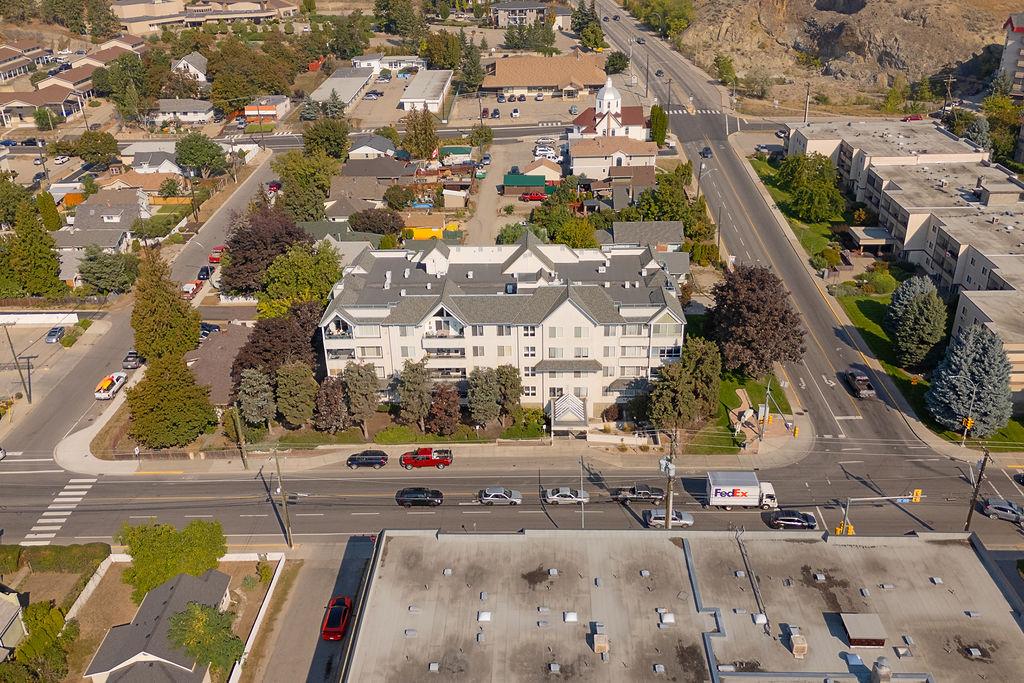 405-3705 30 Avenue, Vernon, BC - Outdoor With View