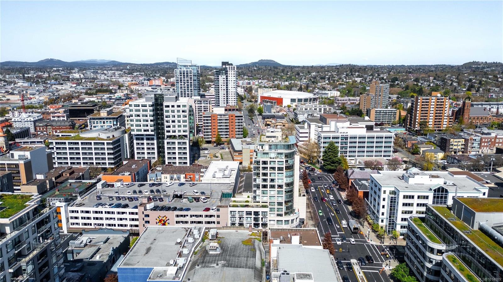 606-760 Johnson St, Victoria, BC - Outdoor With View